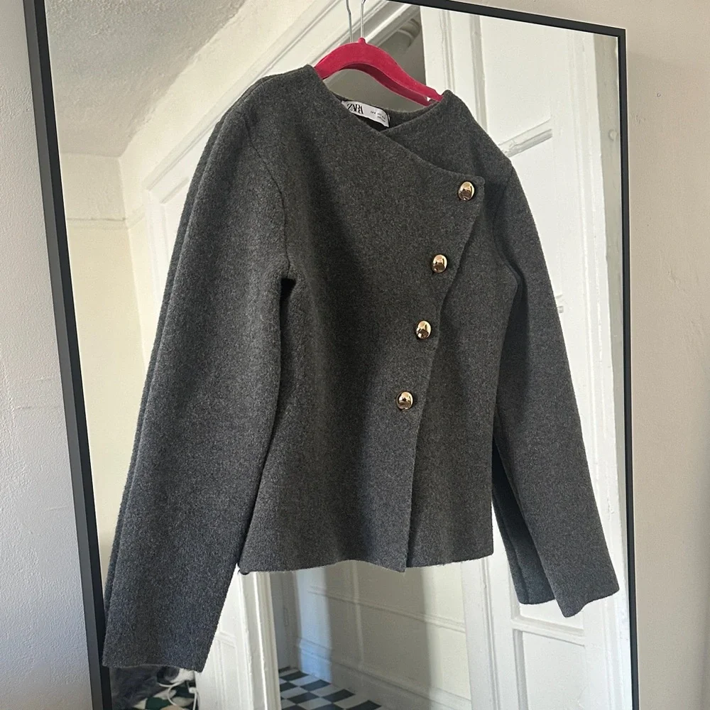 Zara Gray Wool Jacket with Gold Buttons BRAND NEW - Picture 1 of 5